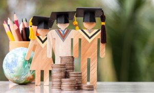 Learn how Britons are managing student debts in 2025 through new repayment programs, flexible renegotiations, and financial education initiatives.